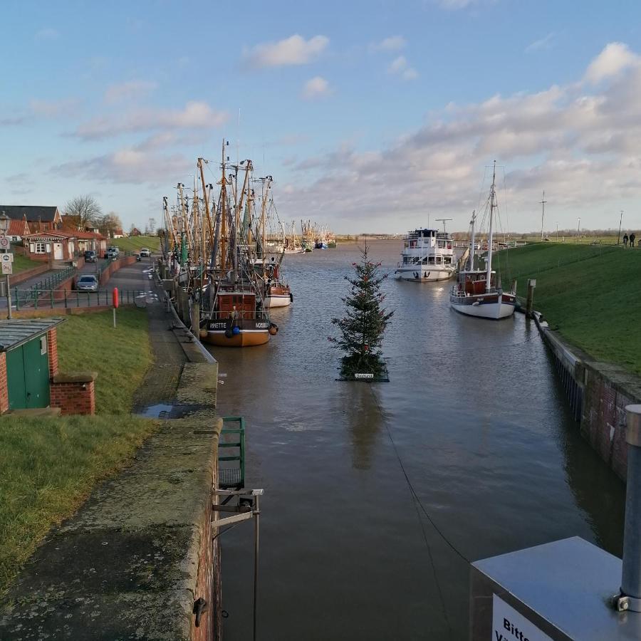 Hotel Hohes Haus Greetsiel Exterior foto