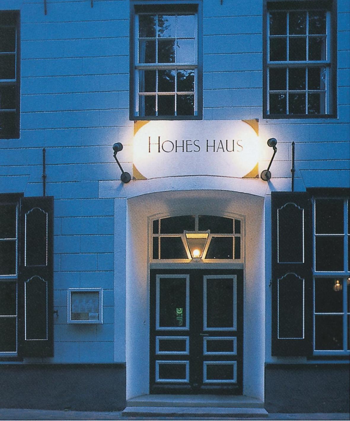 Hotel Hohes Haus Greetsiel Exterior foto